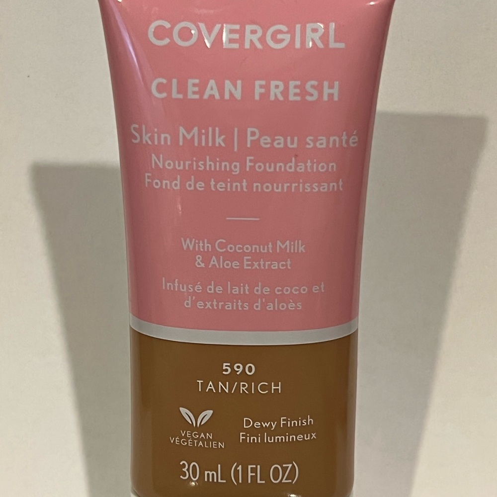 New Covergirl Clean Fresh Skin Milk Foundation 590 Tan / Rich Vegan Dewy Finish